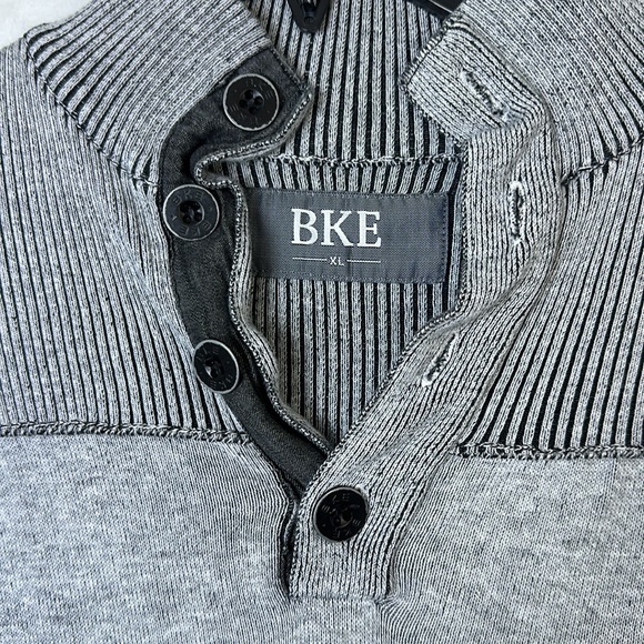BKE Men’s Distressed Casual Sweater Gray Black Size XL - Picture 4 of 12